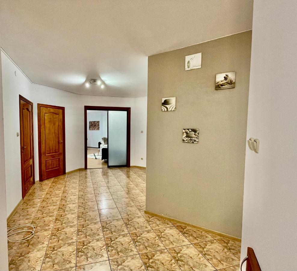 Appartamento Warsaw Concierge Wola Ratusz Esterno foto